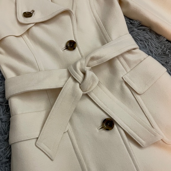 Banana Republic Womens Trench Wool Peacoat in cream white color - Picture 6 of 16